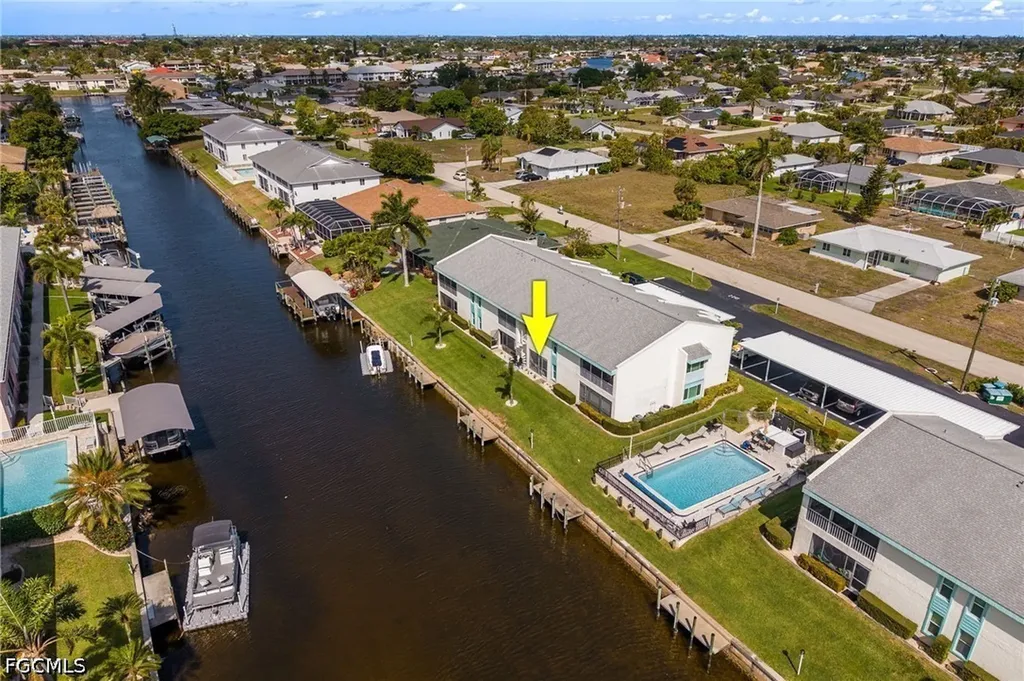 1322 SE 40th Street Cape Coral FL 33904