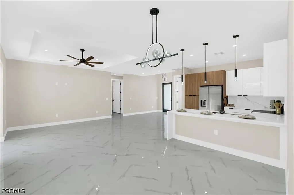 2102 E 13th Street Lehigh Acres FL 33972