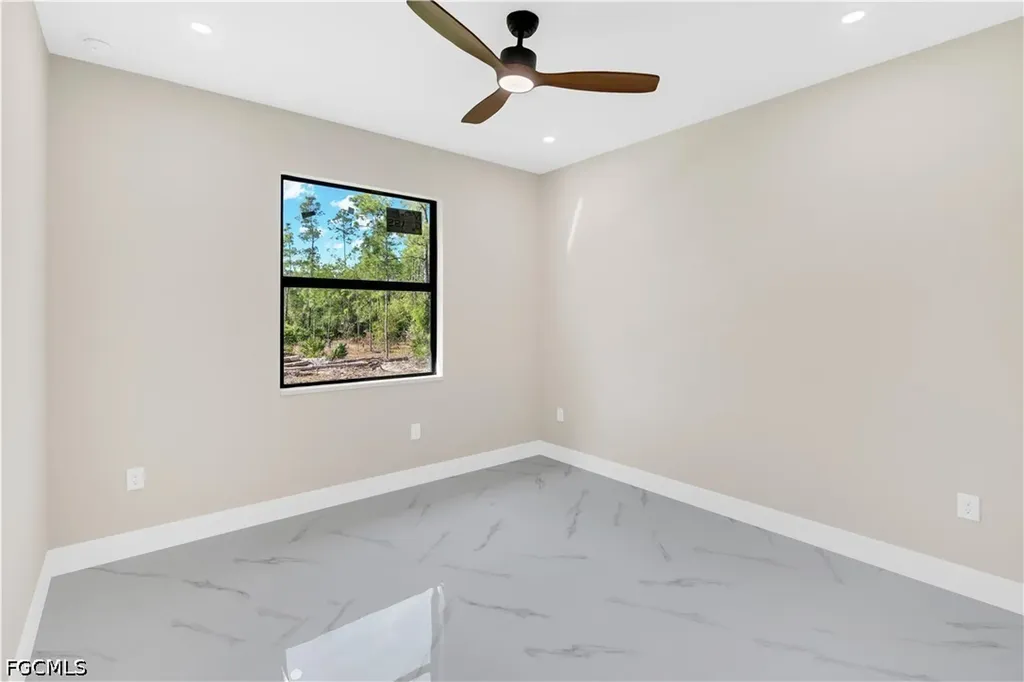 2102 E 13th Street Lehigh Acres FL 33972