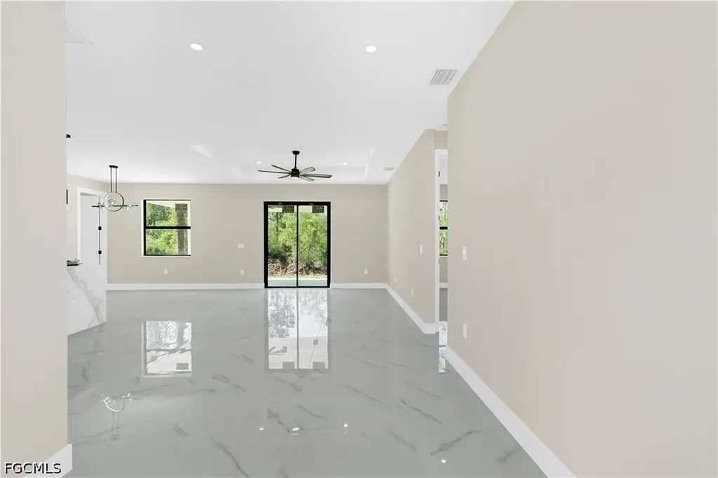 2102 E 13th Street Lehigh Acres FL 33972