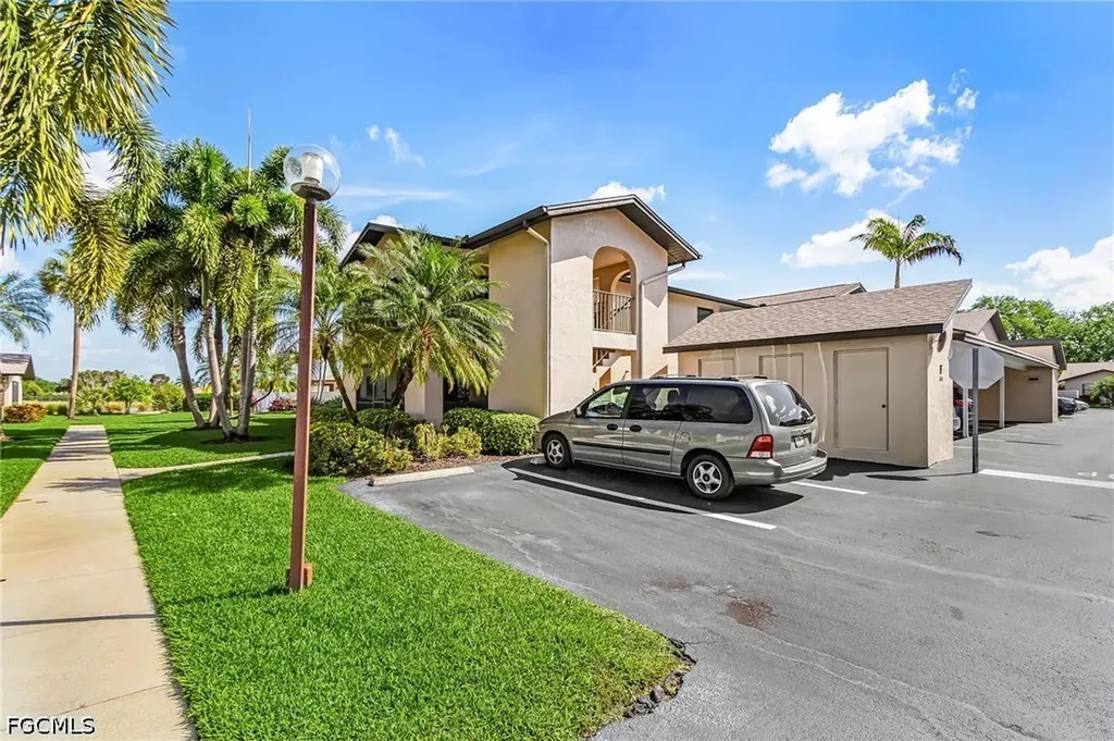 10101 Maddox Lane Bonita Springs FL 34135