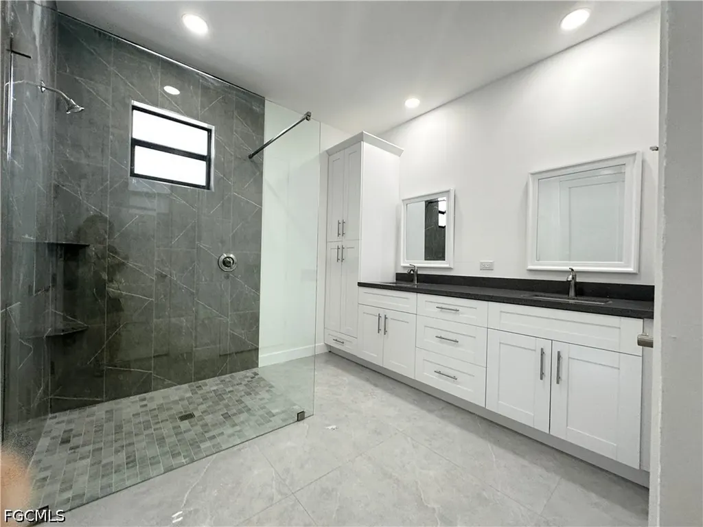 1513 Roosevelt Avenue Lehigh Acres FL 33972