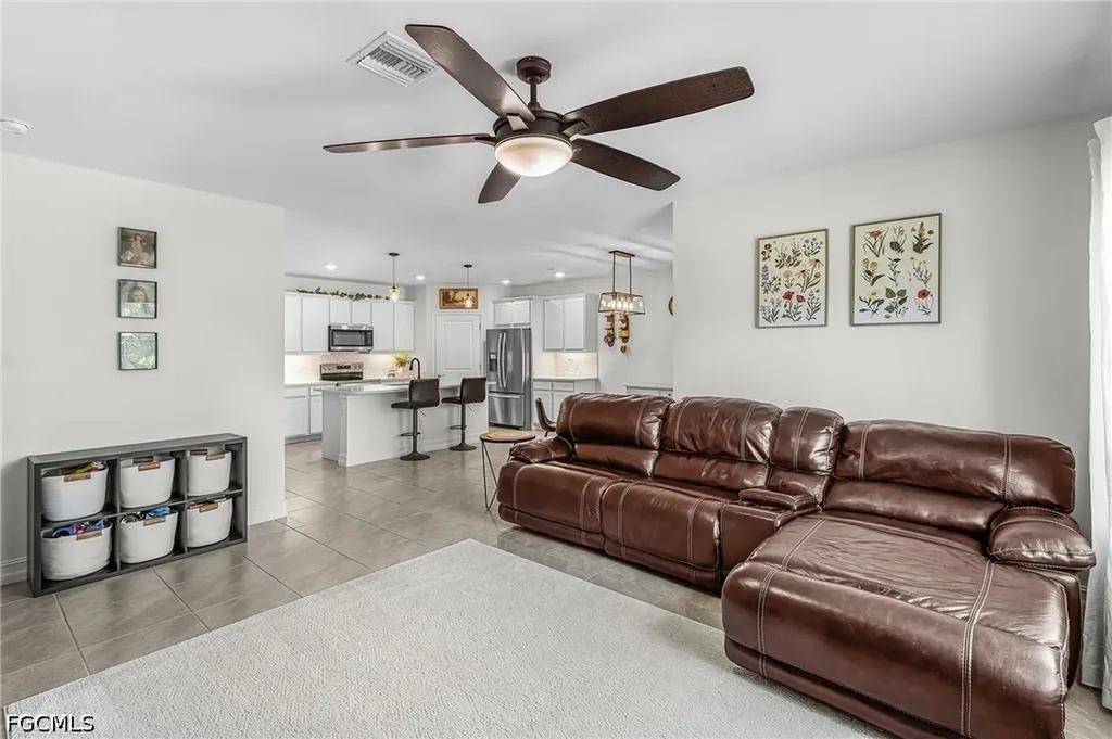 3128 Cozumel Court Cape Coral FL 33909