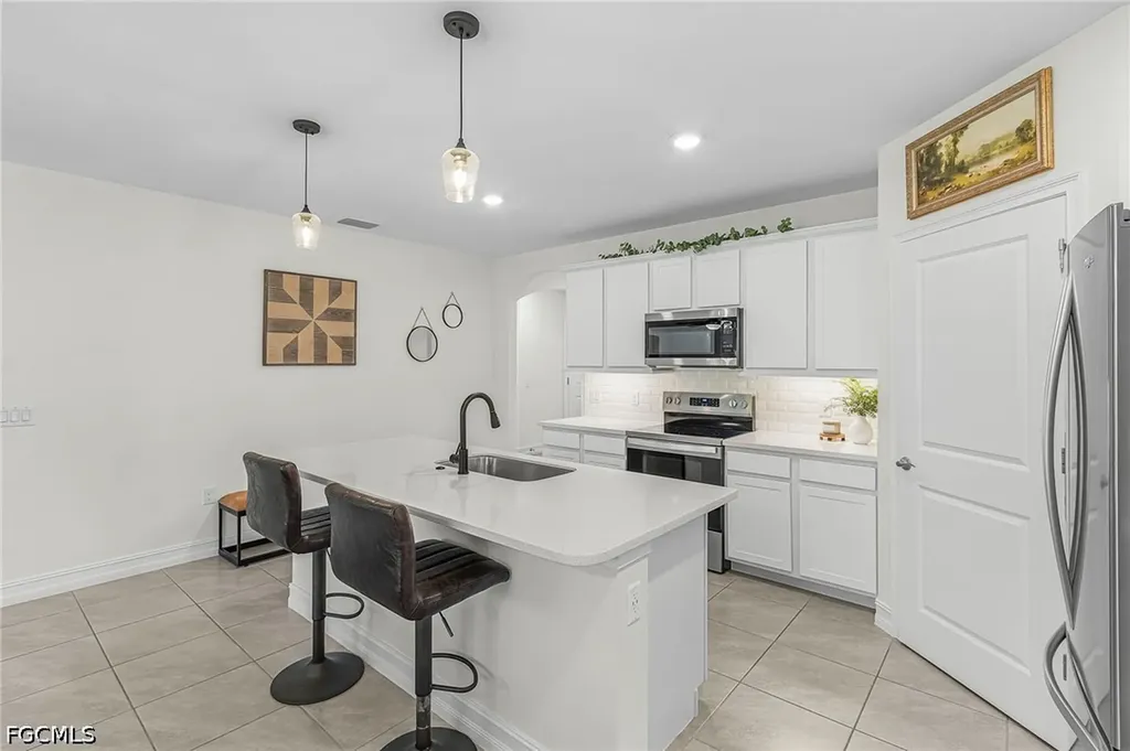 3128 Cozumel Court Cape Coral FL 33909