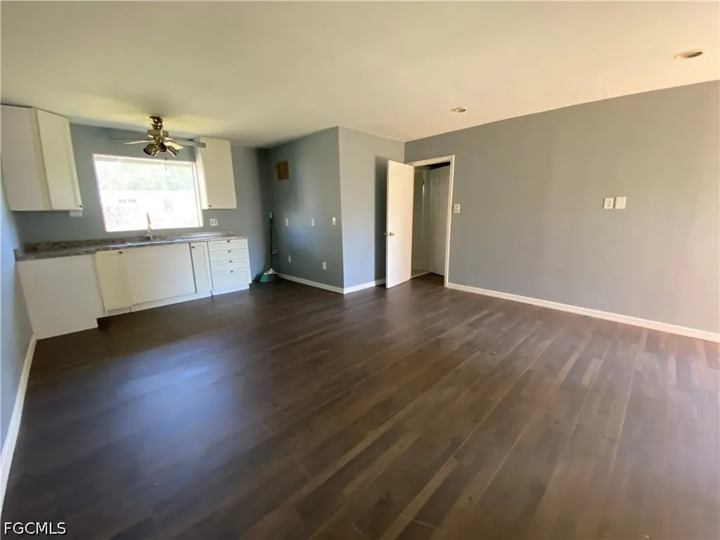 8406 Sevigny Drive North Fort Myers FL 33917