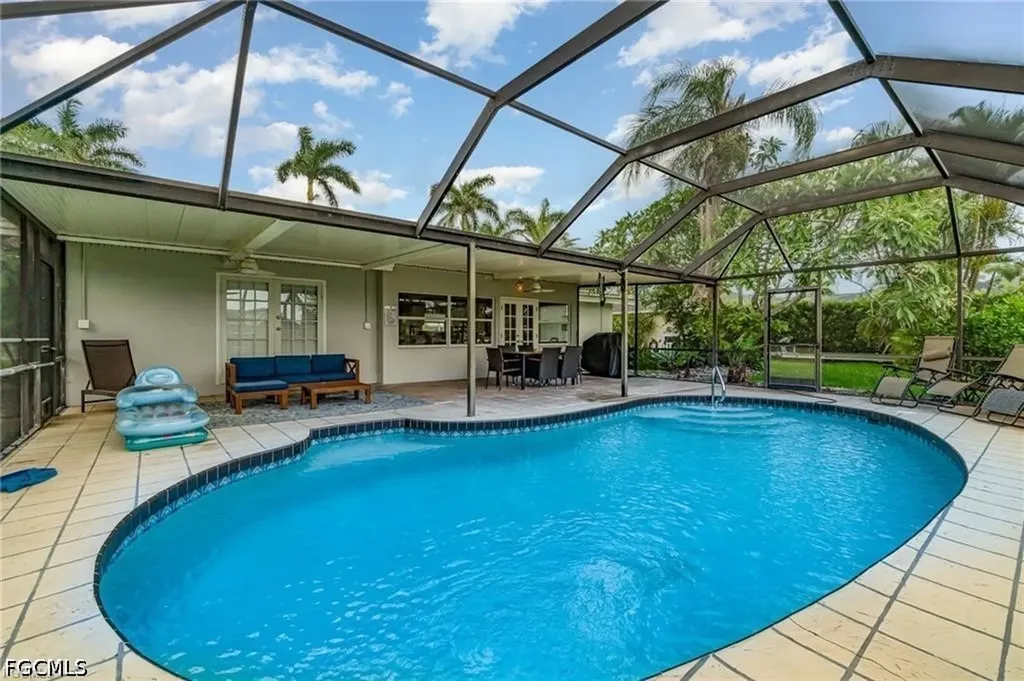 163 SW 51st Terrace Cape Coral FL 33914