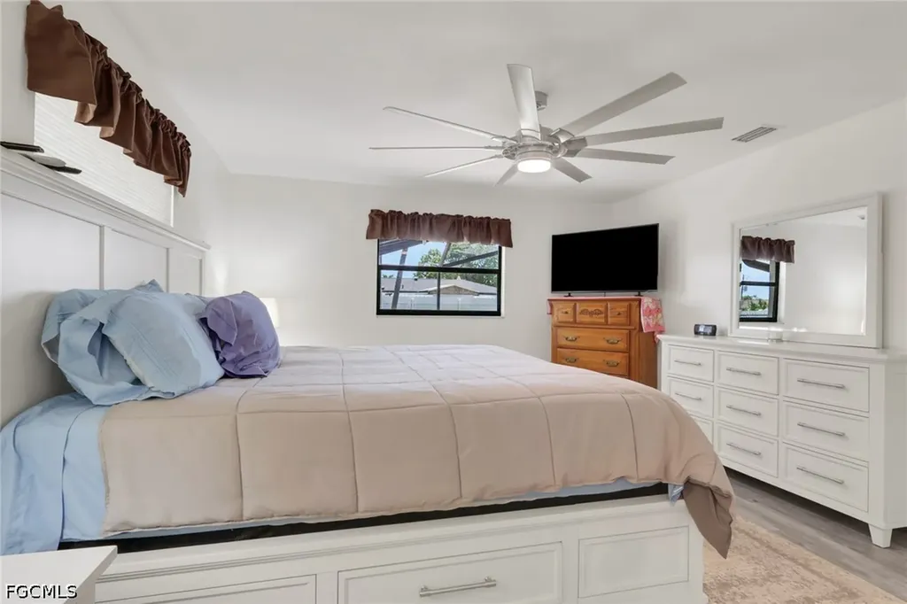 1436 SE 17th Terrace Cape Coral FL 33990