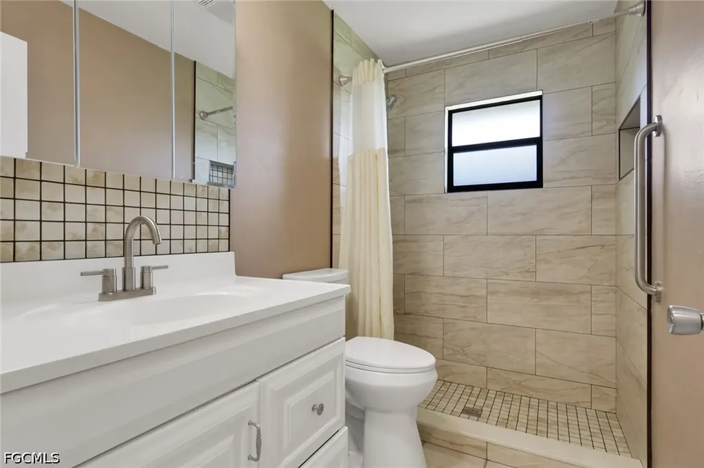 1436 SE 17th Terrace Cape Coral FL 33990