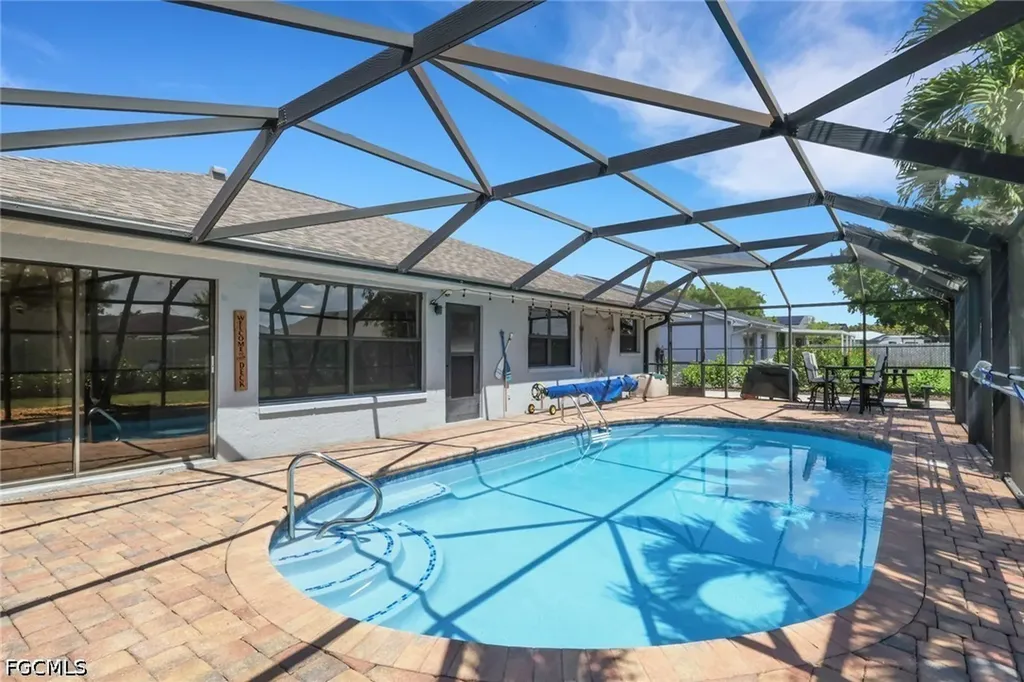 1436 SE 17th Terrace Cape Coral FL 33990