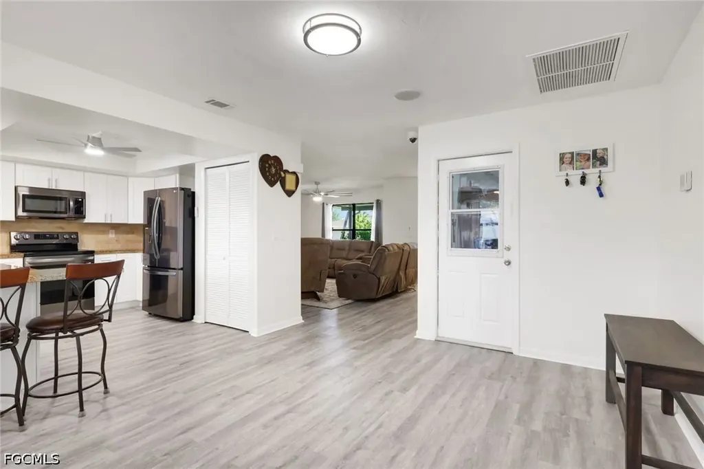 1436 SE 17th Terrace Cape Coral FL 33990