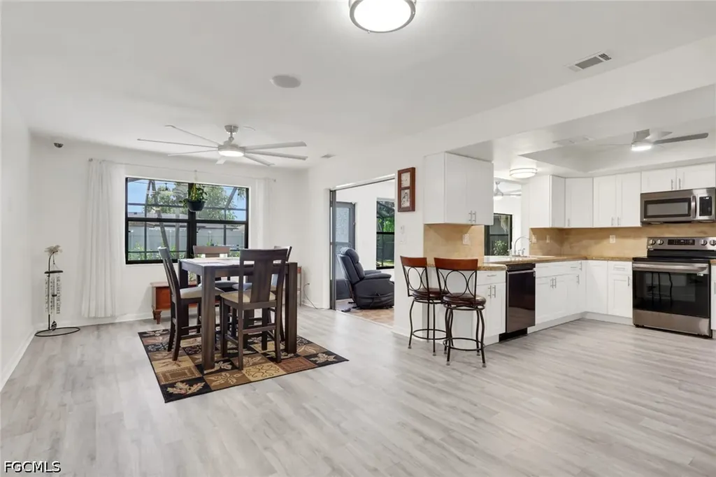 1436 SE 17th Terrace Cape Coral FL 33990