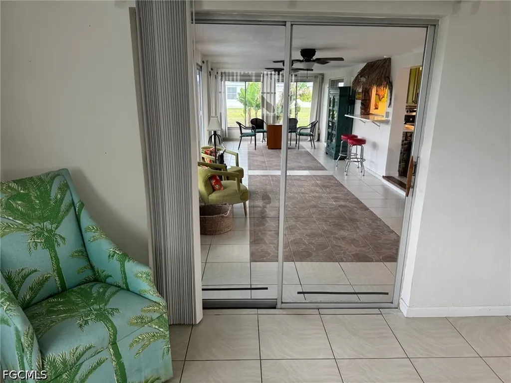1437 SE 21st Lane Cape Coral FL 33990