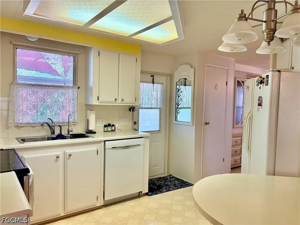 2787 Breezewood Drive North Fort Myers FL 33917