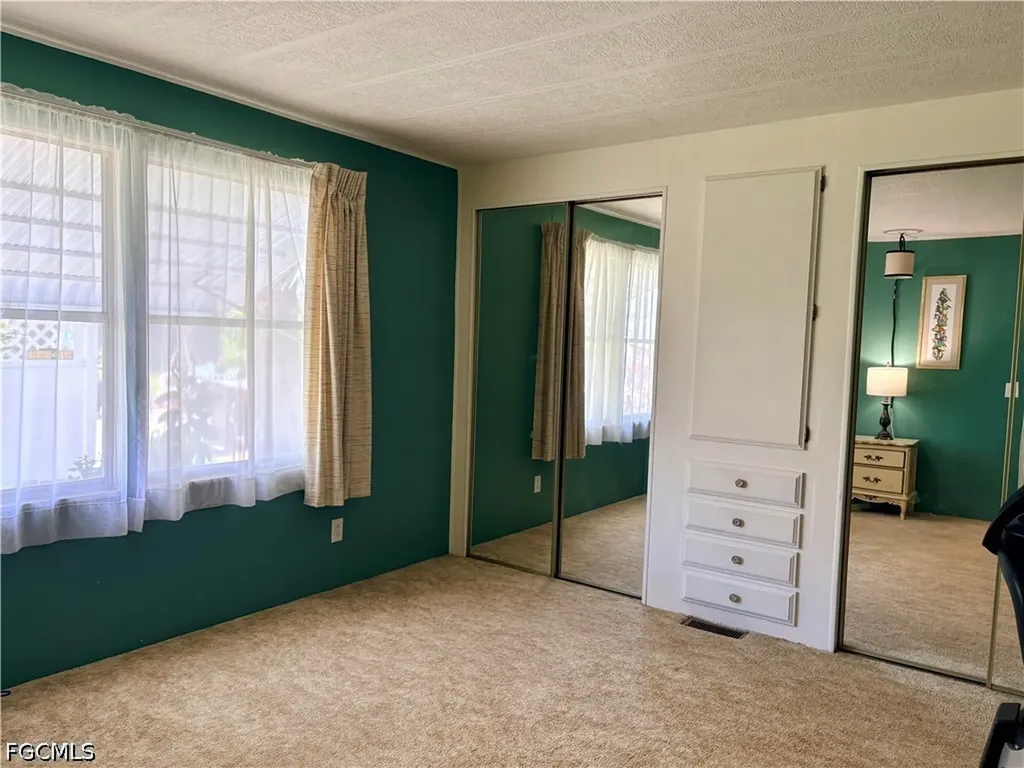 2787 Breezewood Drive North Fort Myers FL 33917