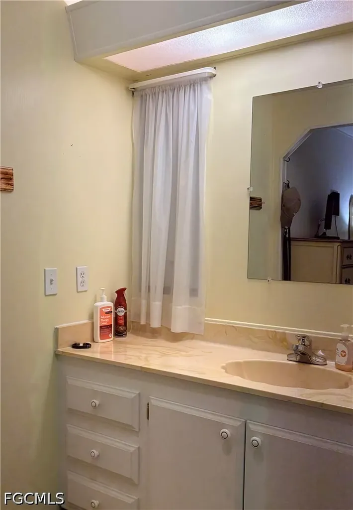 2787 Breezewood Drive North Fort Myers FL 33917