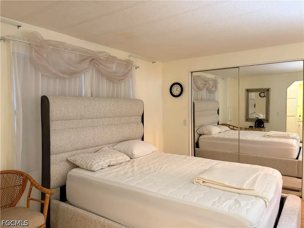 2787 Breezewood Drive North Fort Myers FL 33917