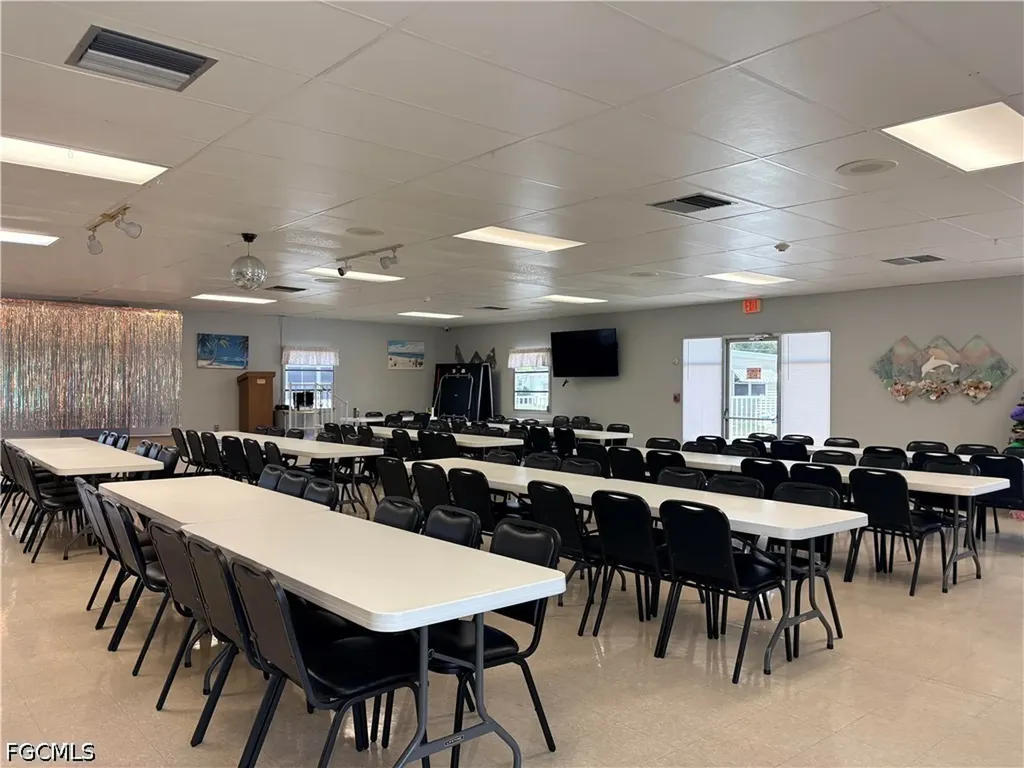 2787 Breezewood Drive North Fort Myers FL 33917