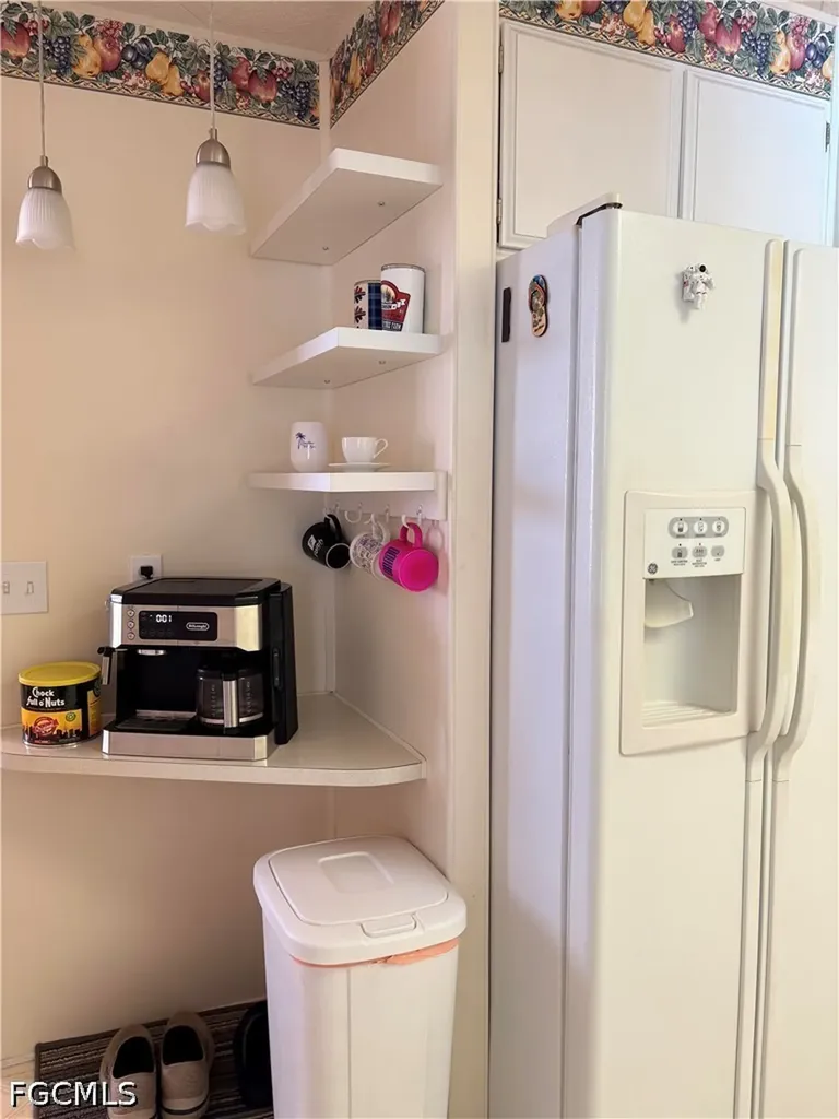 2787 Breezewood Drive North Fort Myers FL 33917