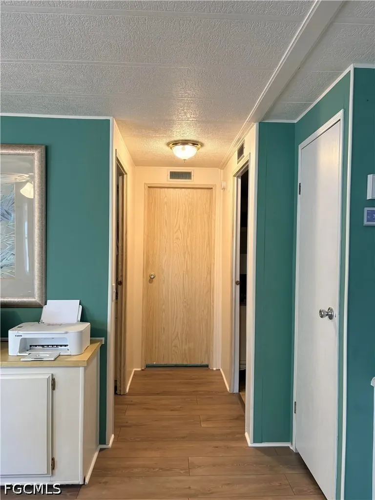 2787 Breezewood Drive North Fort Myers FL 33917