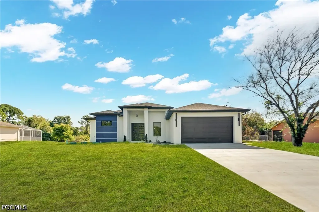 106 Hamilton Avenue Lehigh Acres FL 33936