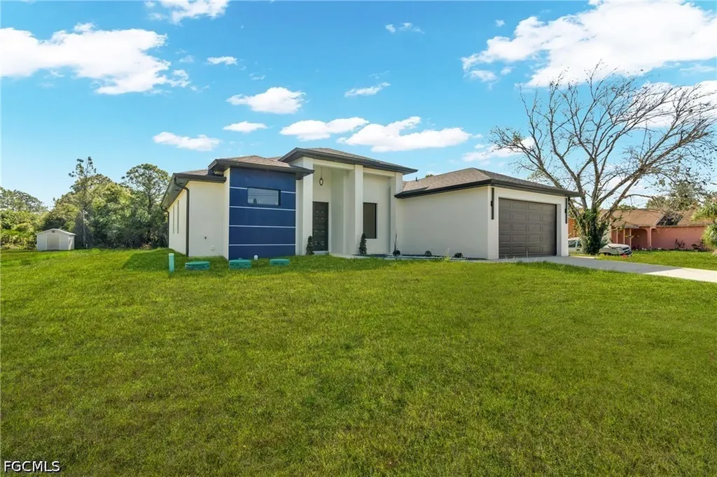 106 Hamilton Avenue Lehigh Acres FL 33936