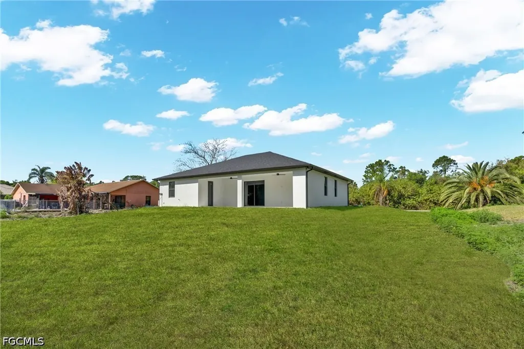 106 Hamilton Avenue Lehigh Acres FL 33936