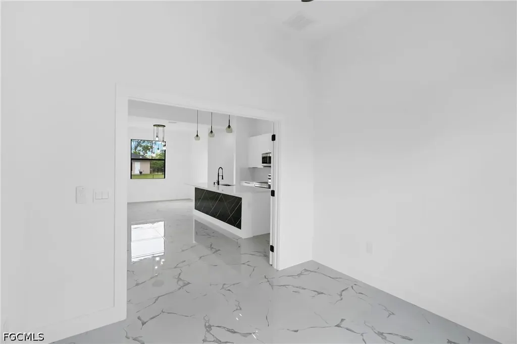 2503 41st Street W Lehigh Acres FL 33971