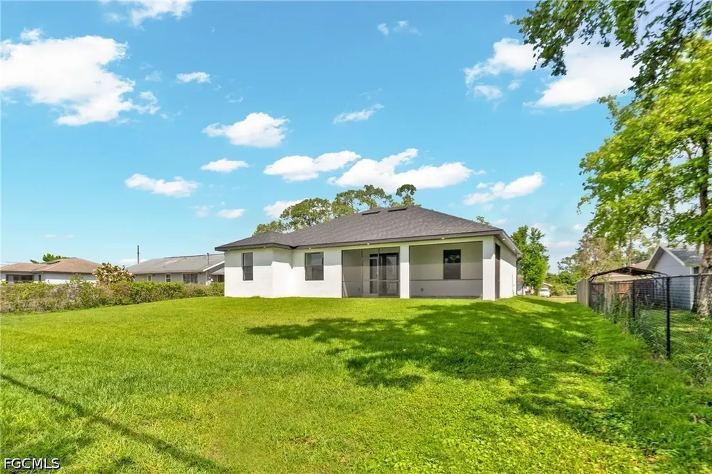 2503 41st Street W Lehigh Acres FL 33971