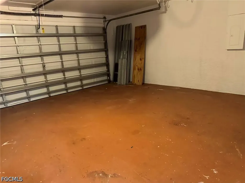 4609 SW 9th Avenue Cape Coral FL 33914