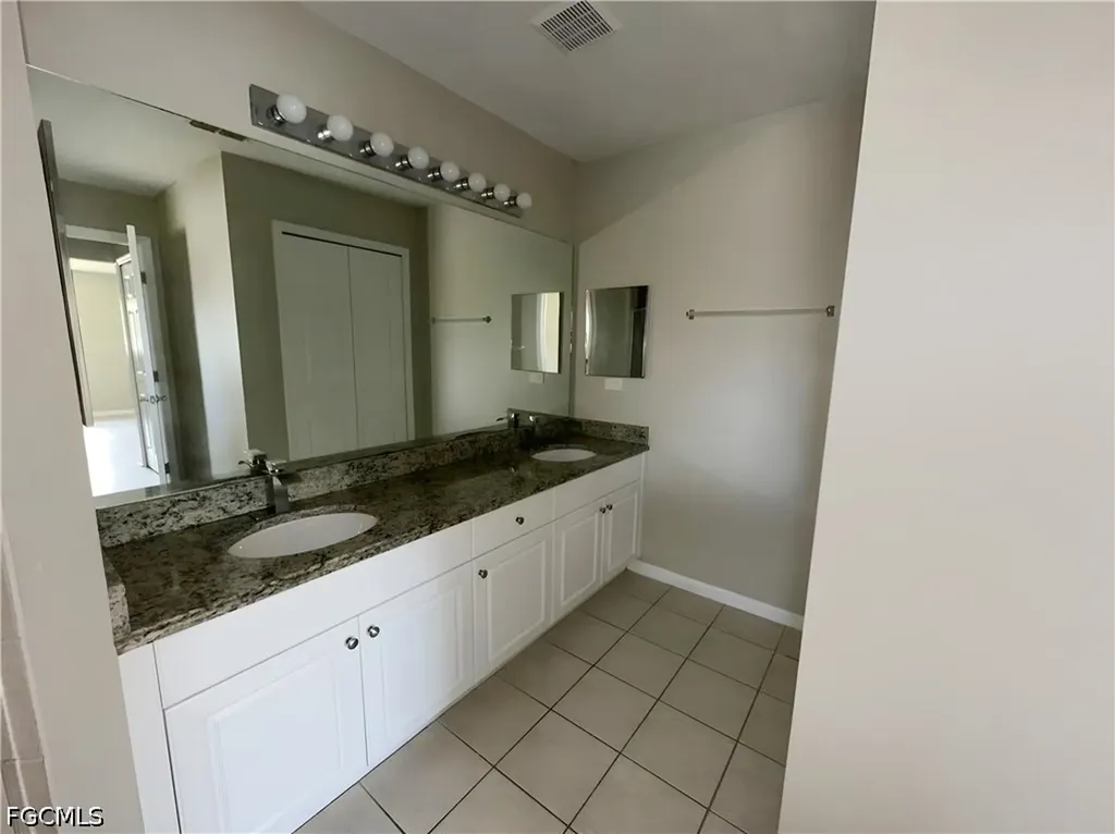 4609 SW 9th Avenue Cape Coral FL 33914