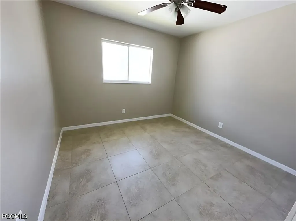 4609 SW 9th Avenue Cape Coral FL 33914