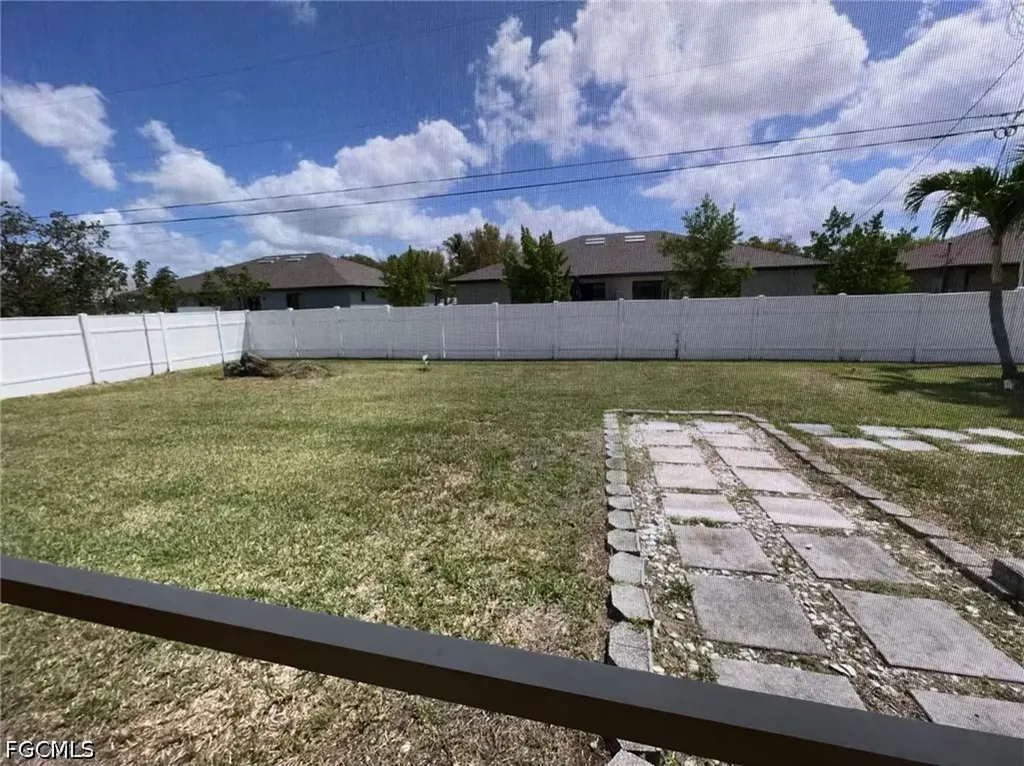 4609 SW 9th Avenue Cape Coral FL 33914