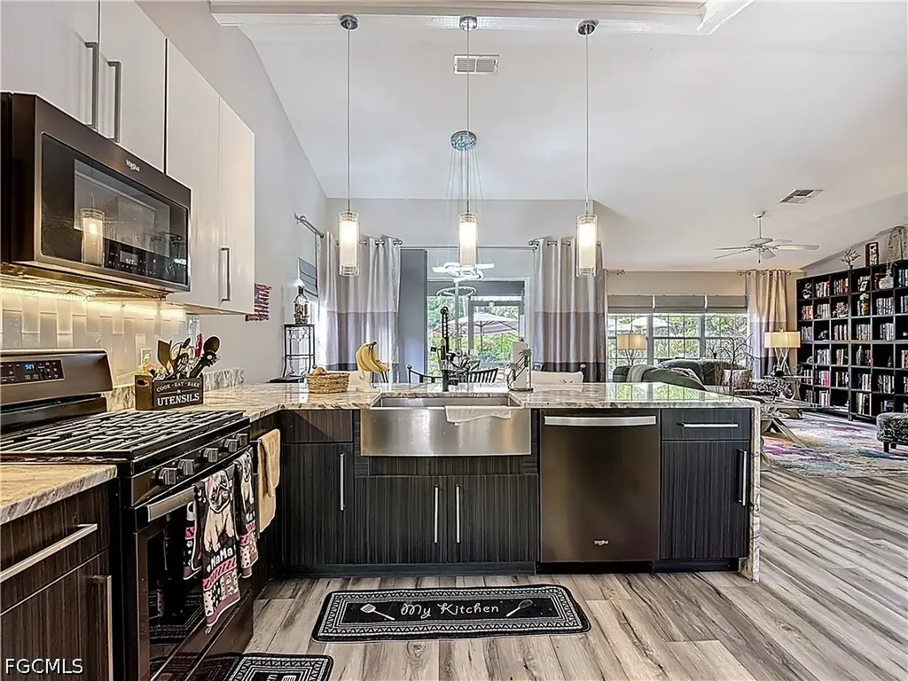 20887 Villareal Way North Fort Myers FL 33917