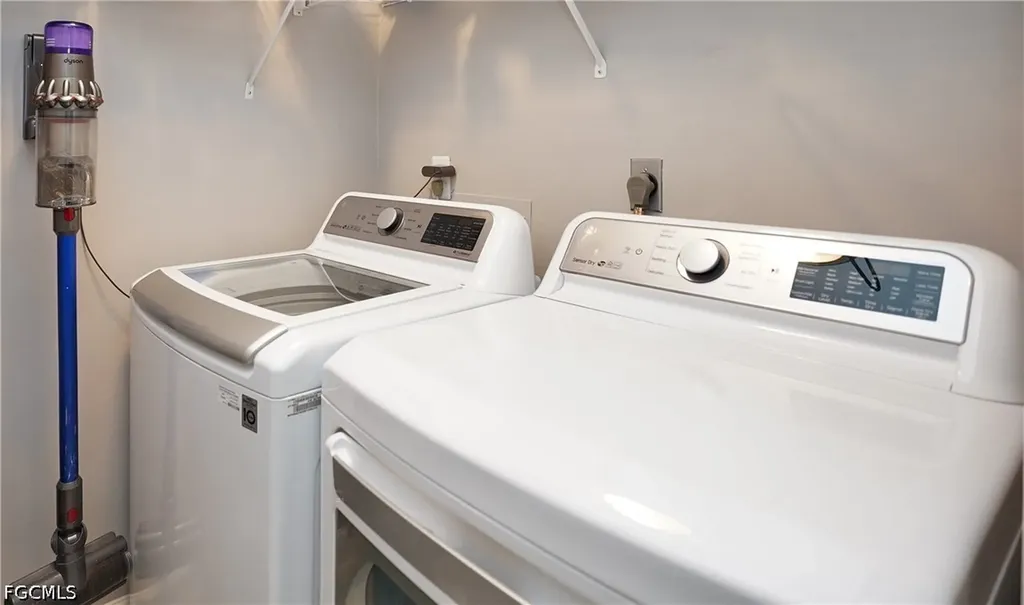 14270 Hickory Links Court Fort Myers FL 33912