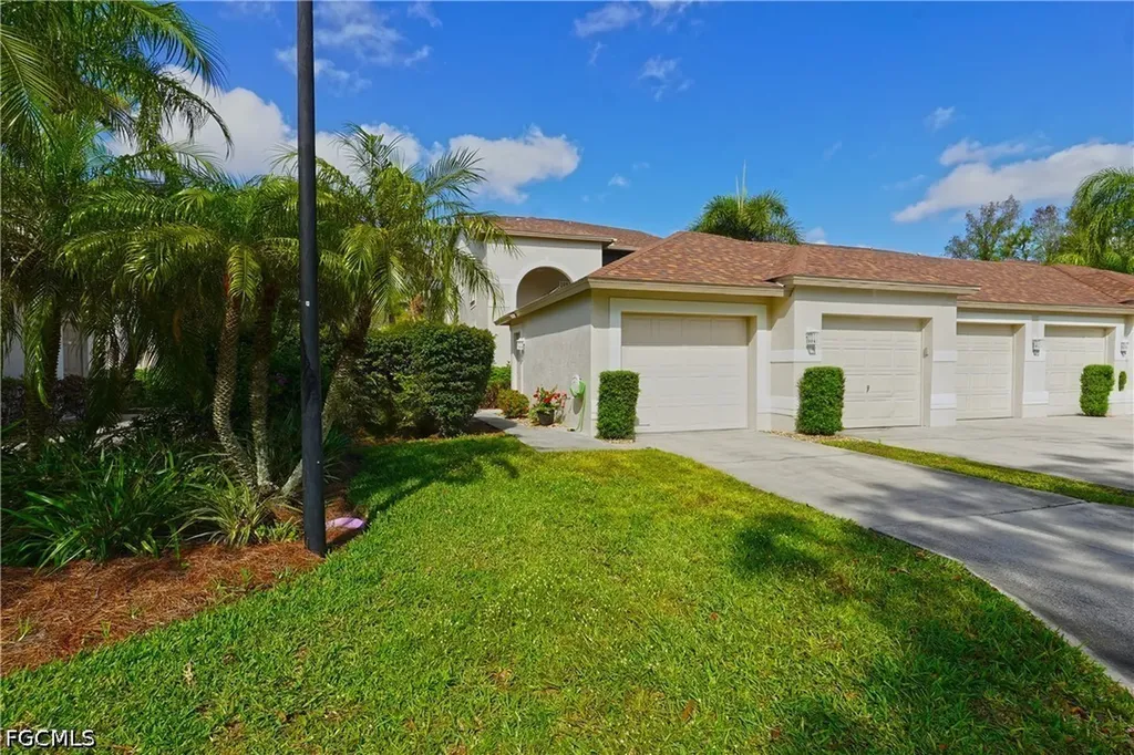 14270 Hickory Links Court Fort Myers FL 33912