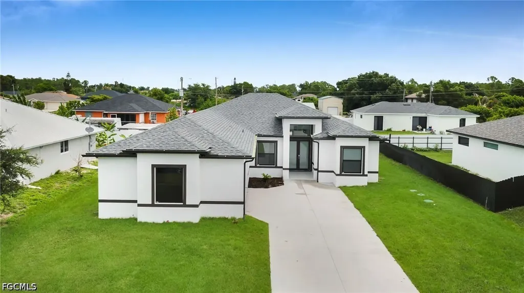 3316 7th Street SW Lehigh Acres FL 33976