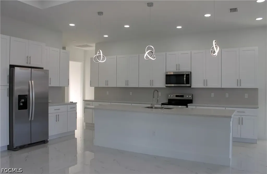 3316 7th Street SW Lehigh Acres FL 33976