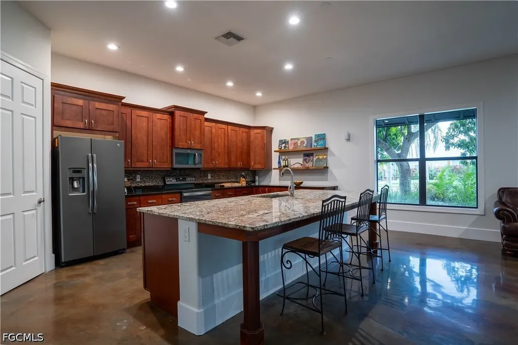 1561 Lynwood Avenue Fort Myers FL 33901