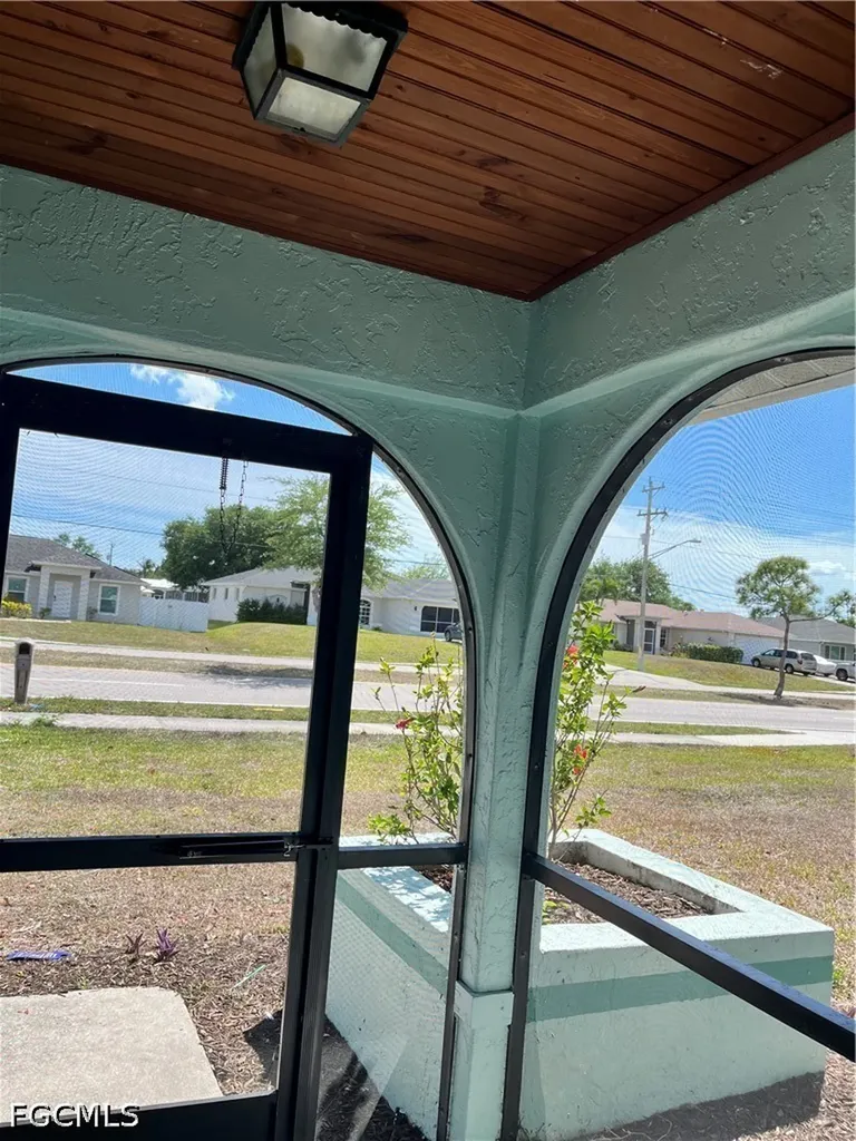321 Trafalgar Parkway Cape Coral FL 33991