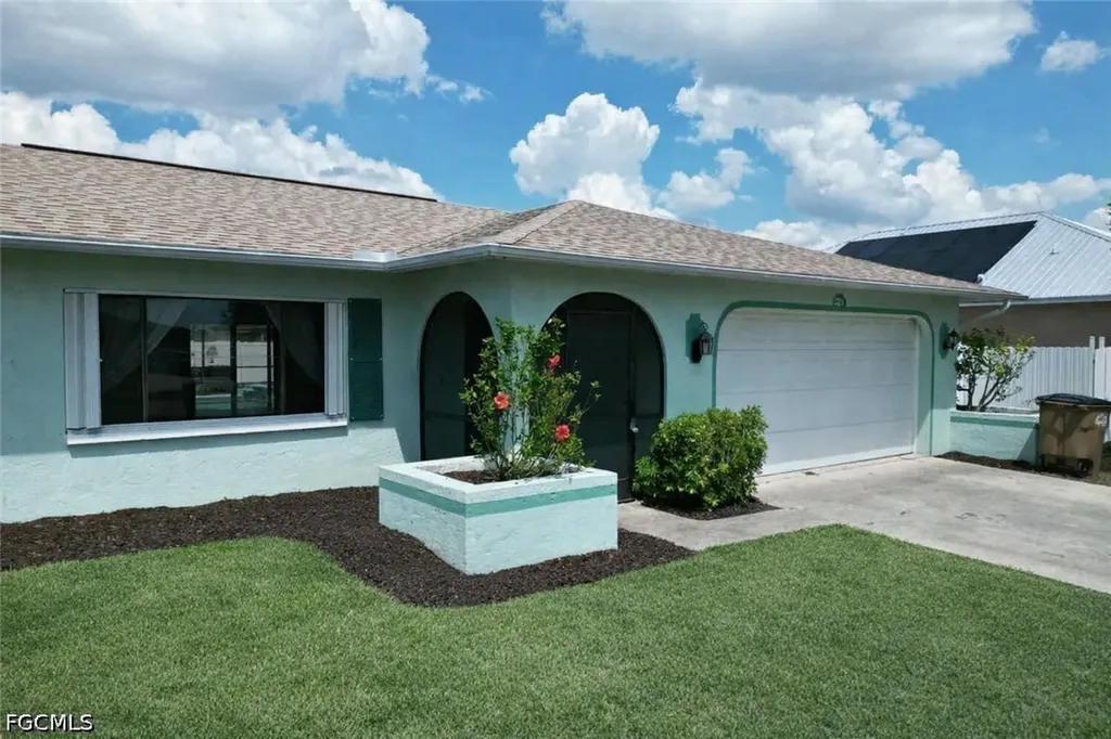 321 Trafalgar Parkway Cape Coral FL 33991