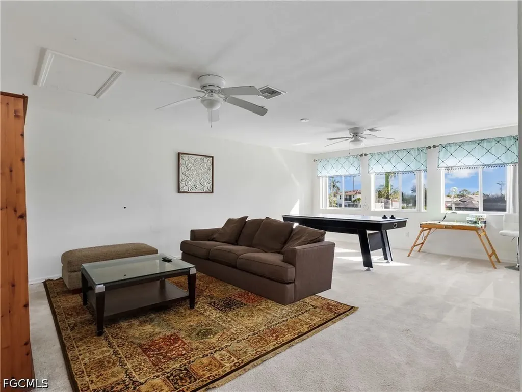 2301 SW 21st Avenue Cape Coral FL 33991