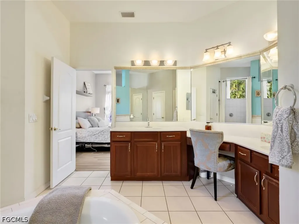 2301 SW 21st Avenue Cape Coral FL 33991