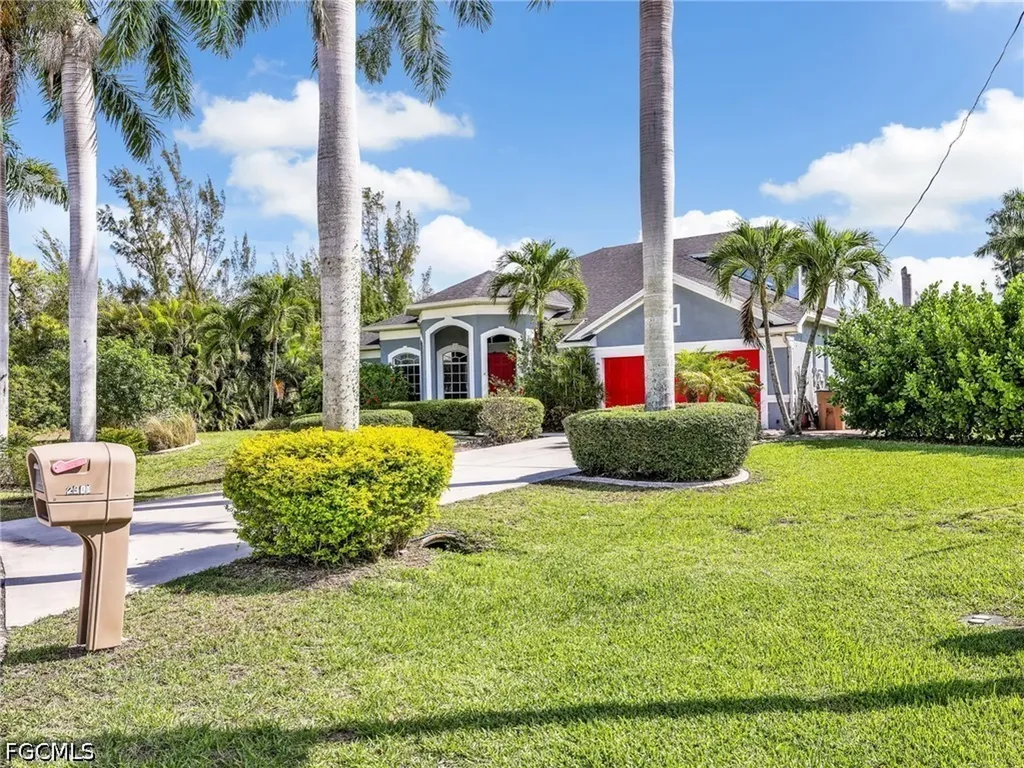 2301 SW 21st Avenue Cape Coral FL 33991