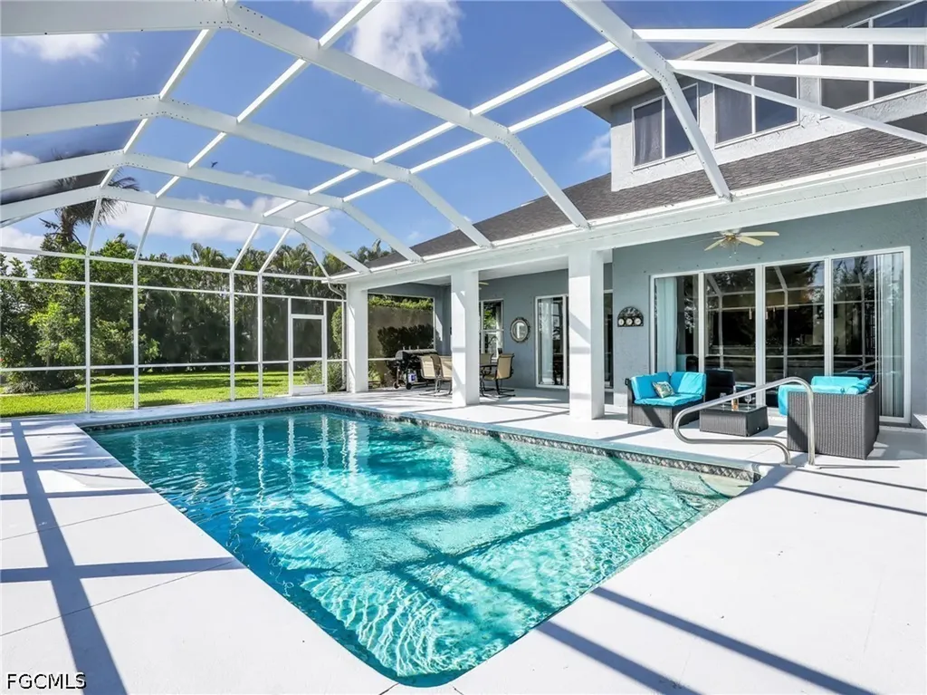 2301 SW 21st Avenue Cape Coral FL 33991