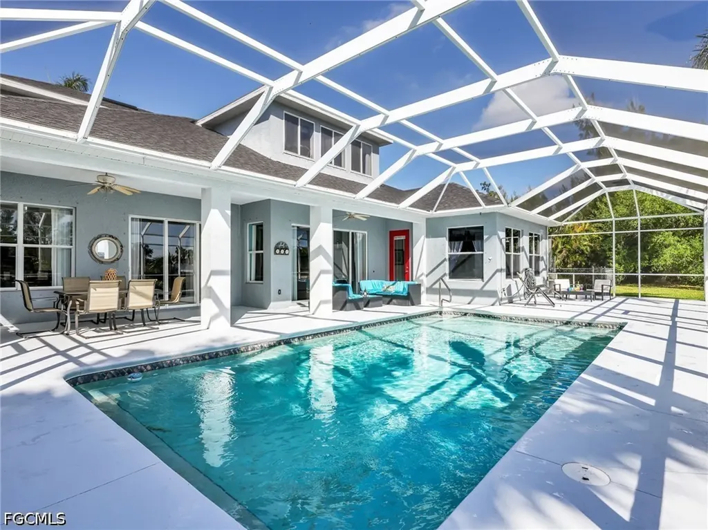 2301 SW 21st Avenue Cape Coral FL 33991