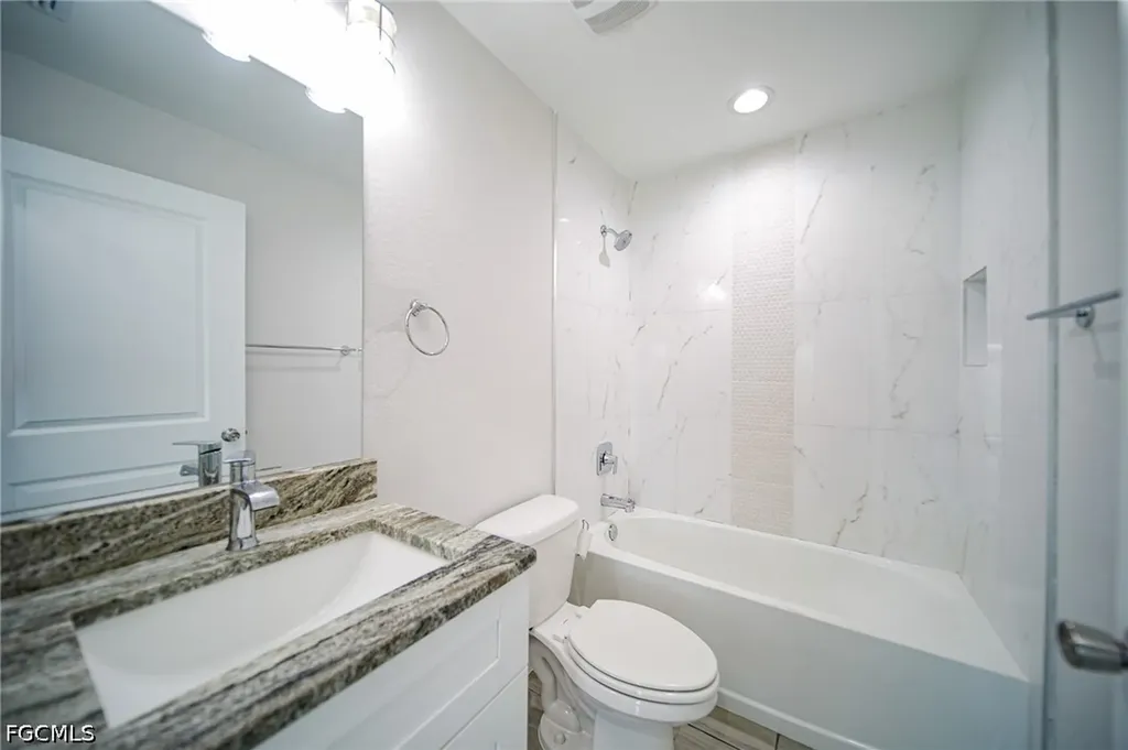 2601 43rd Street SW Lehigh Acres FL 33976