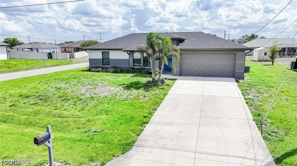2601 43rd Street SW Lehigh Acres FL 33976
