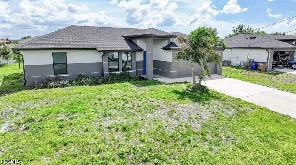 2601 43rd Street SW Lehigh Acres FL 33976