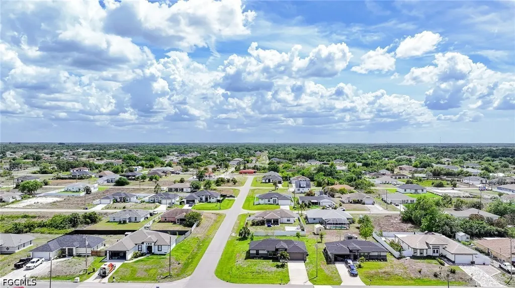 2601 43rd Street SW Lehigh Acres FL 33976