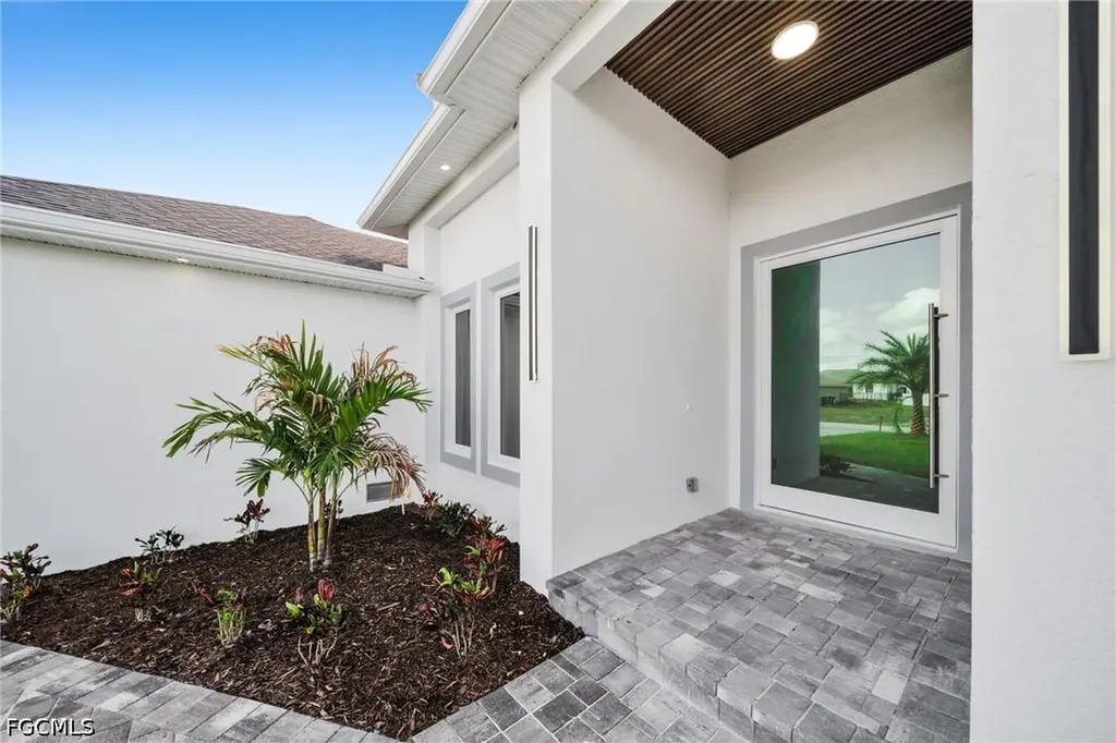 3508 NW 21st Street Cape Coral FL 33993